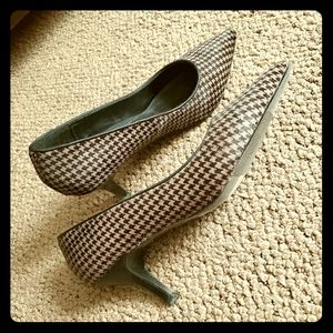 Le Chateau Kitten heels